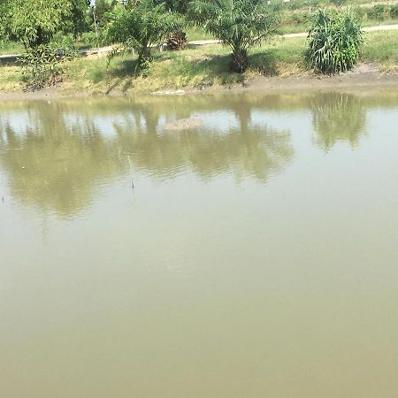 شقة Saeng Tai Amphawa ساموت سونكرام المظهر الخارجي الصورة